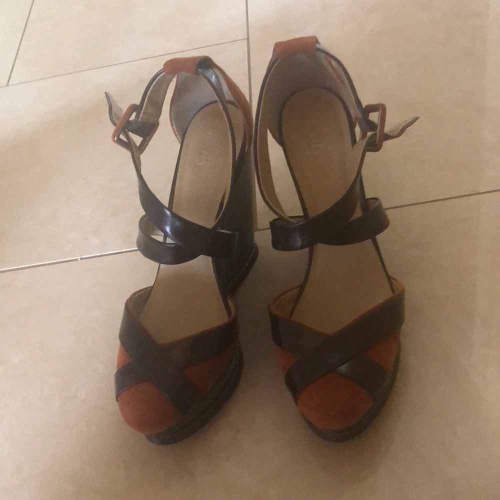 Fashionable wedges